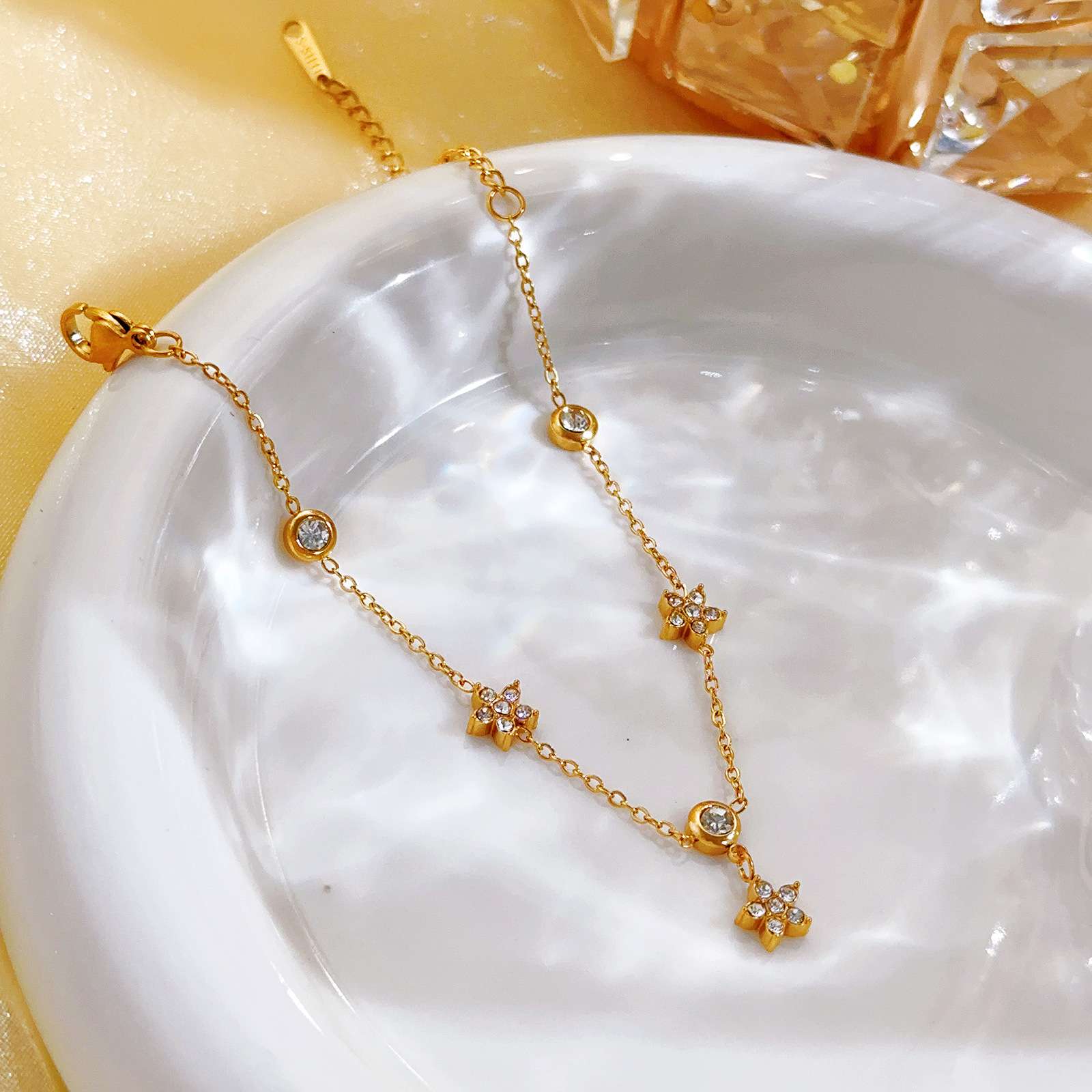 18K Gold Plated Star Charm Chain Bracelet – Sparkly Cubic Zirconia Station Wristlet